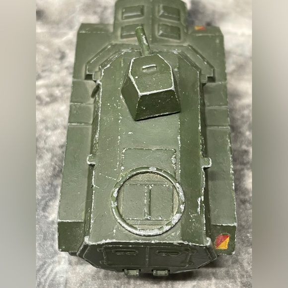 Dinky Toys Meccano 676 Armored Personnel Carrier - Picture 5 of 11